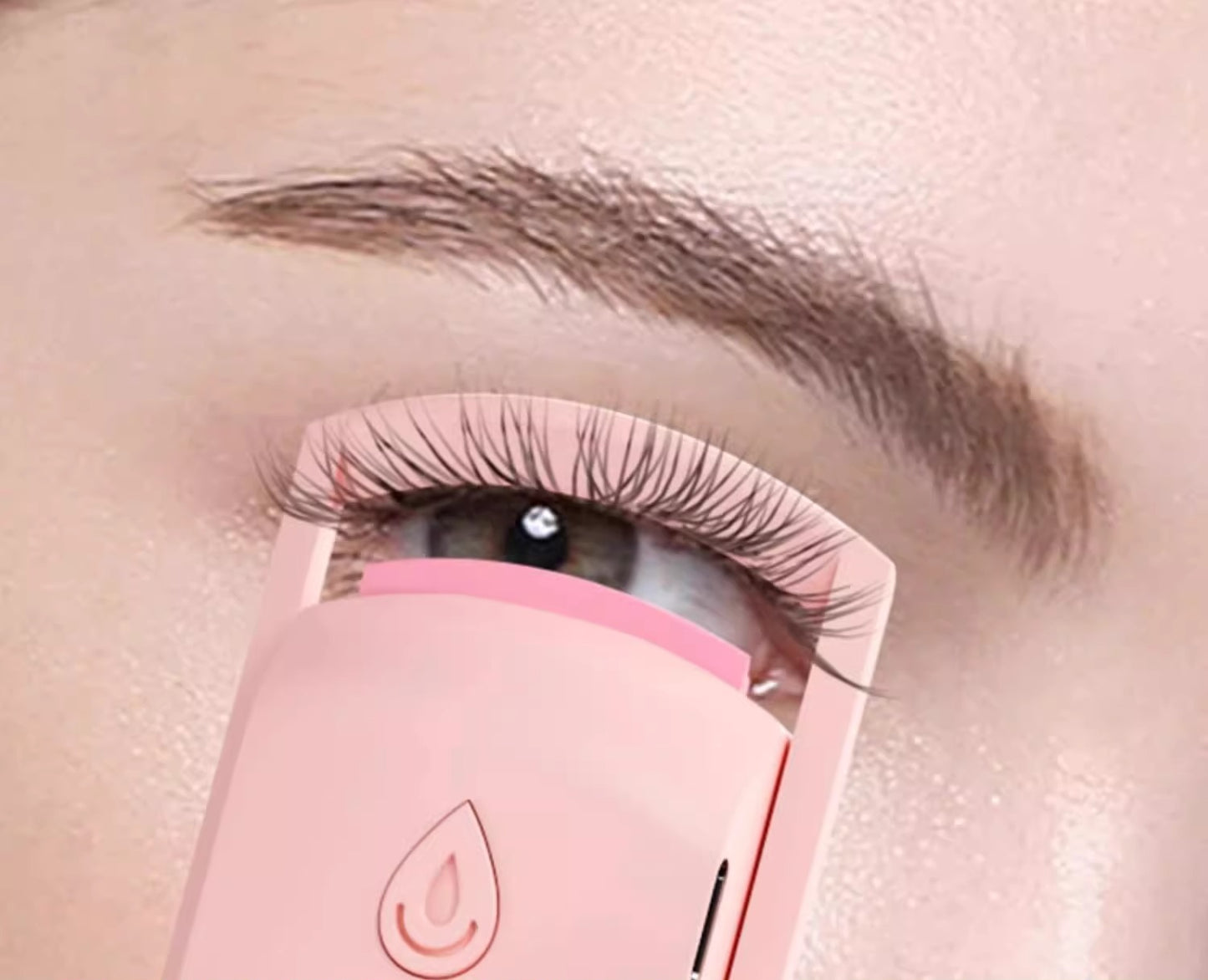 Electric Eyelash Curler – Heated Perming Tool for Long-Lasting Curls | Wide-Angle Clip & Fast Heating